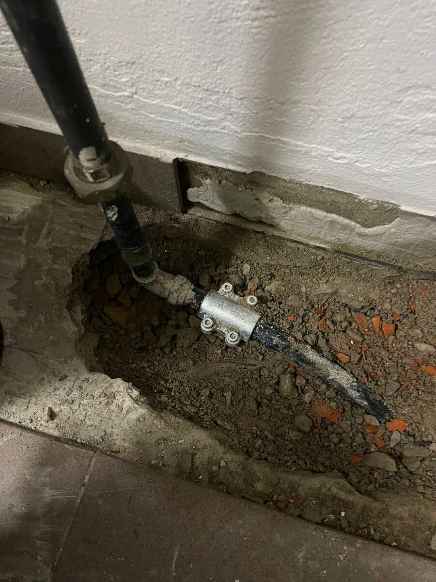 Trabalho de canalização 14 executado pela SOS Canalizações 24H no Porto